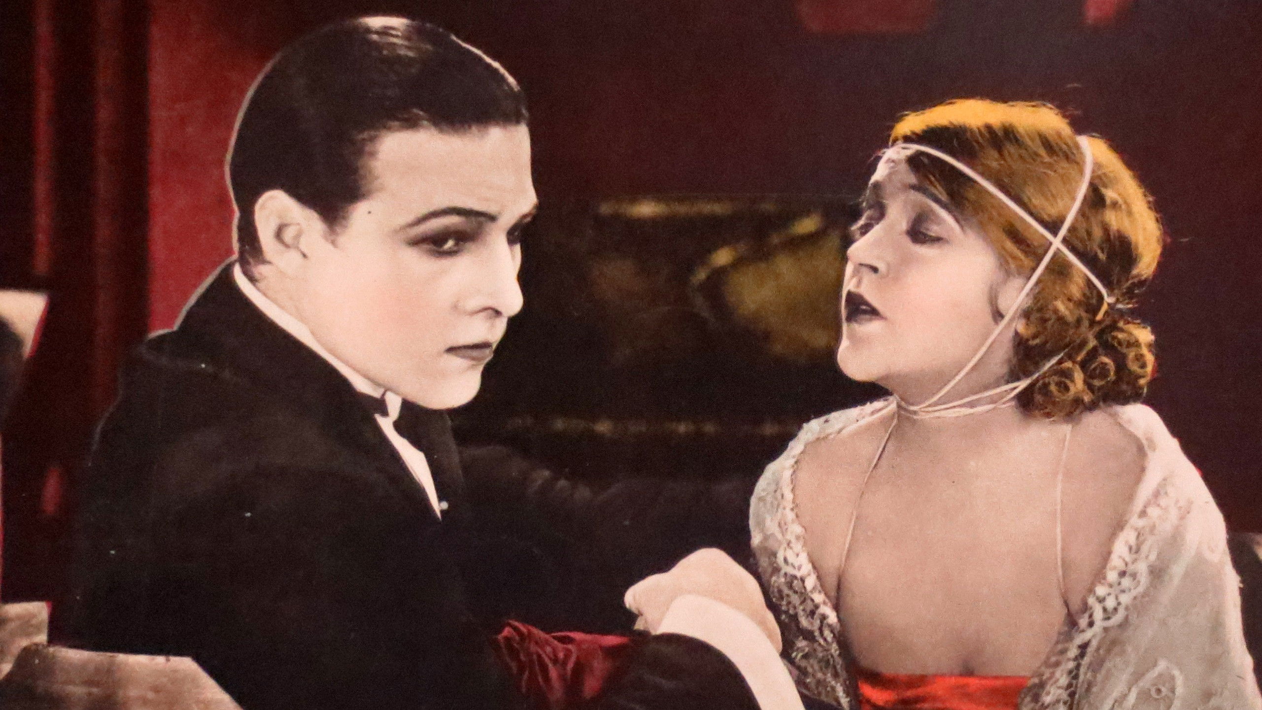 The Delicious Little Devil Background