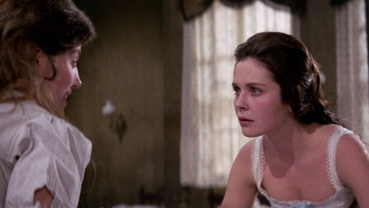 La residencia Background