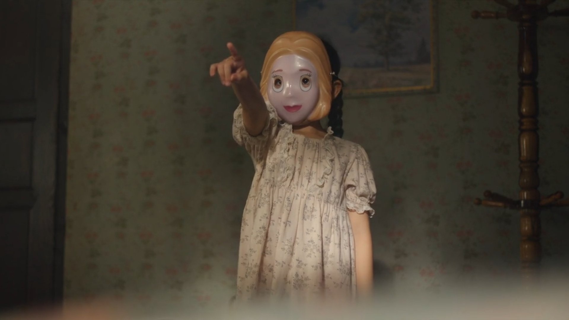 Don't Come Home Background