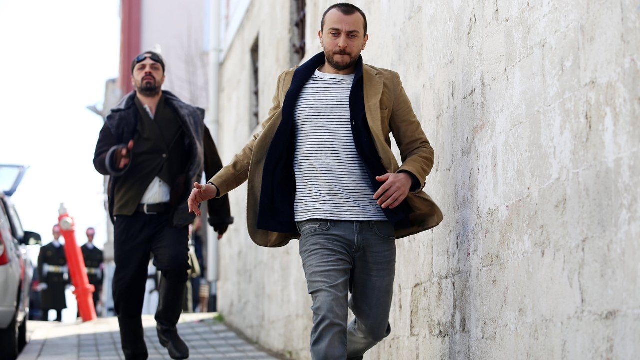 Just Be Happy Background