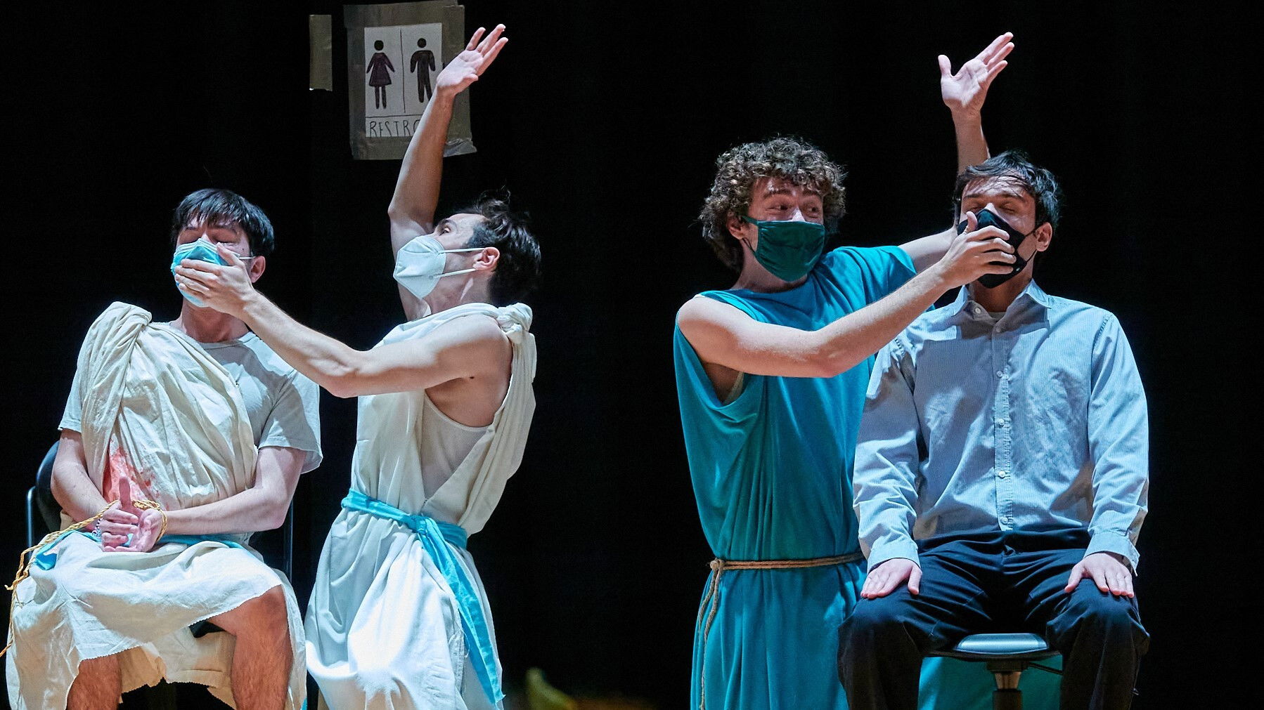 Et Tu, Rob?: The Play: The Movie Background