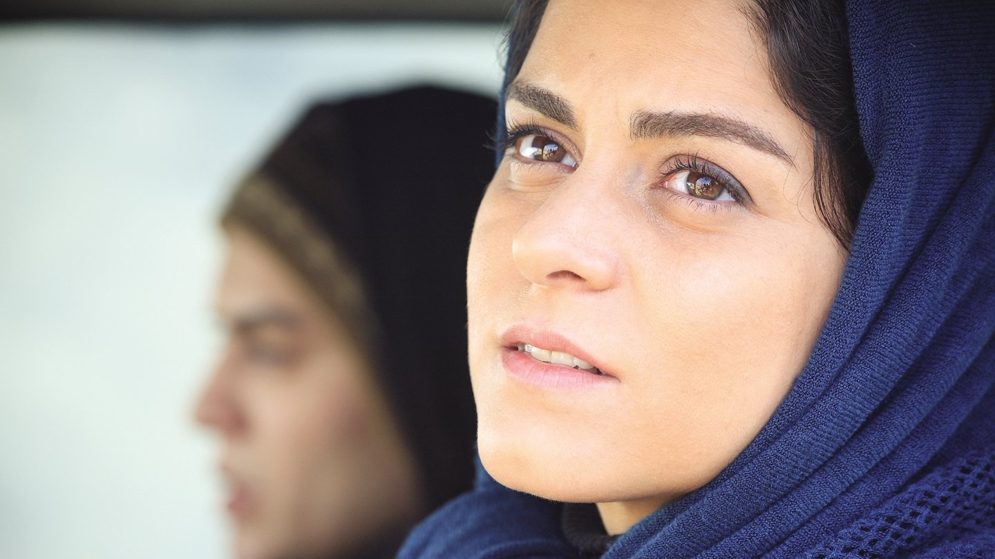 Facing Mirrors Background