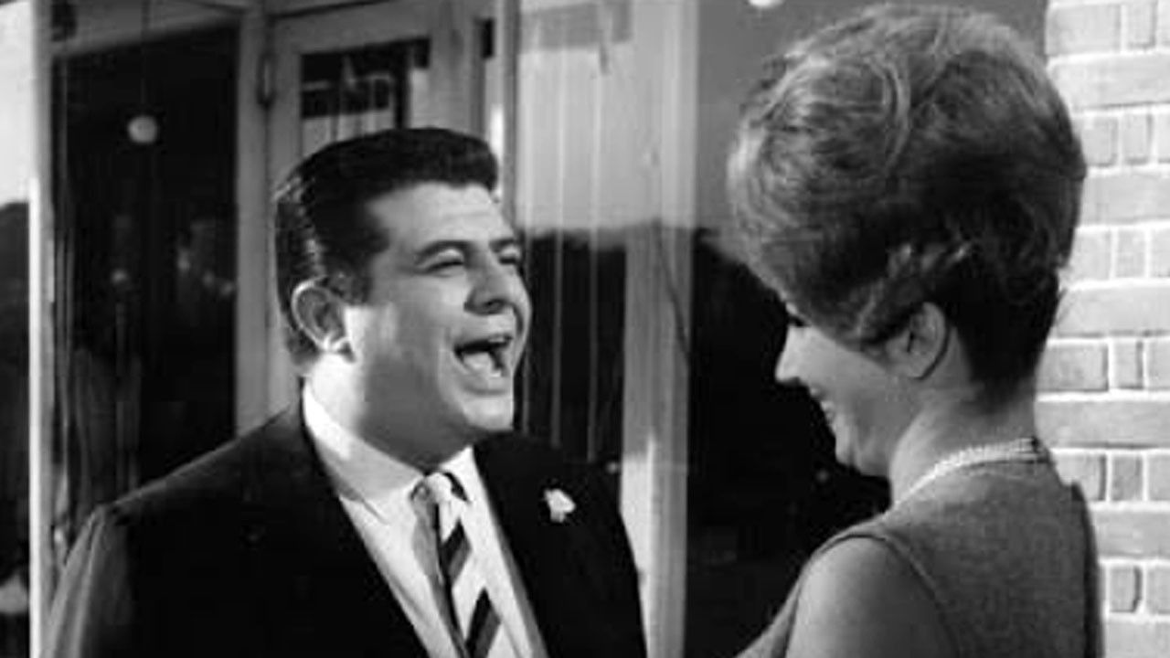 El gordo Villanueva Background