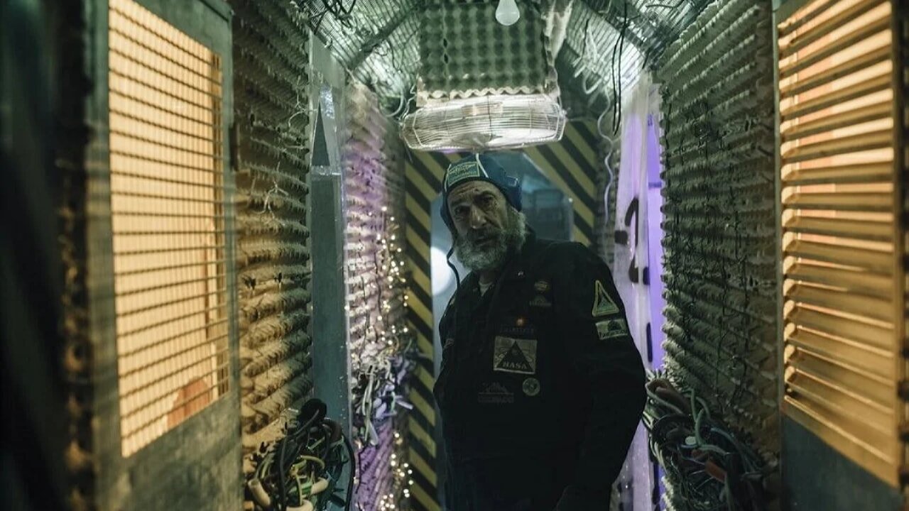 Kepler Sexto B Background