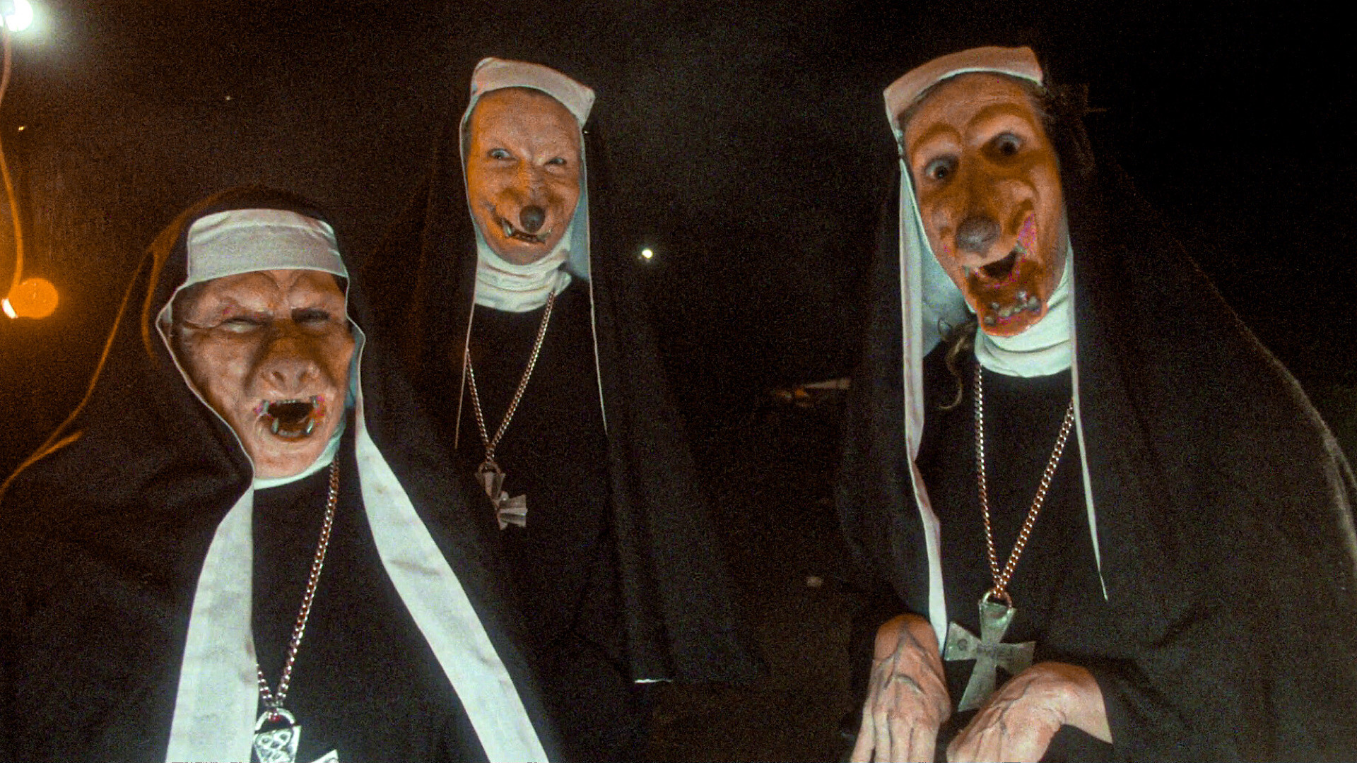 Howling III: The Marsupials Background