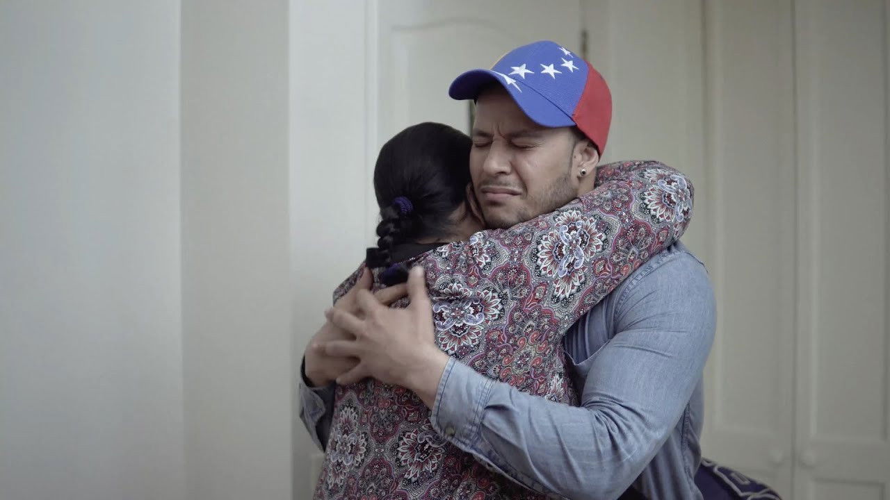 Lejos de casa: éxodo venezolano Background