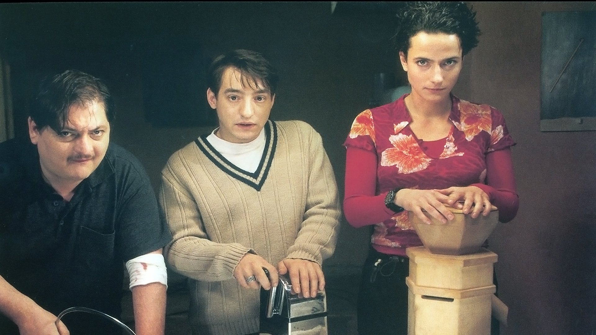 Three Chinamen with a Double Bass Background