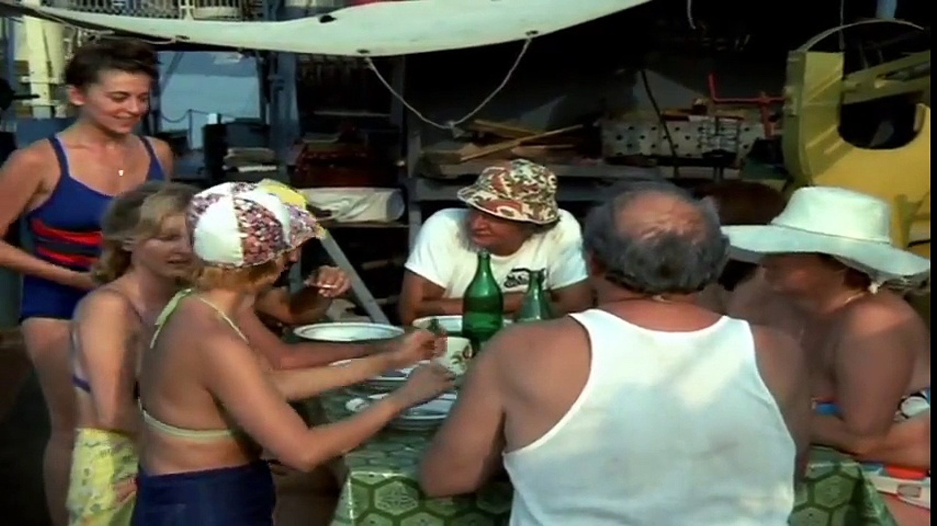 The Cruise Background