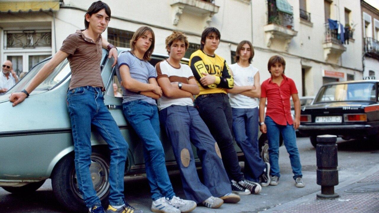 Volando voy Background