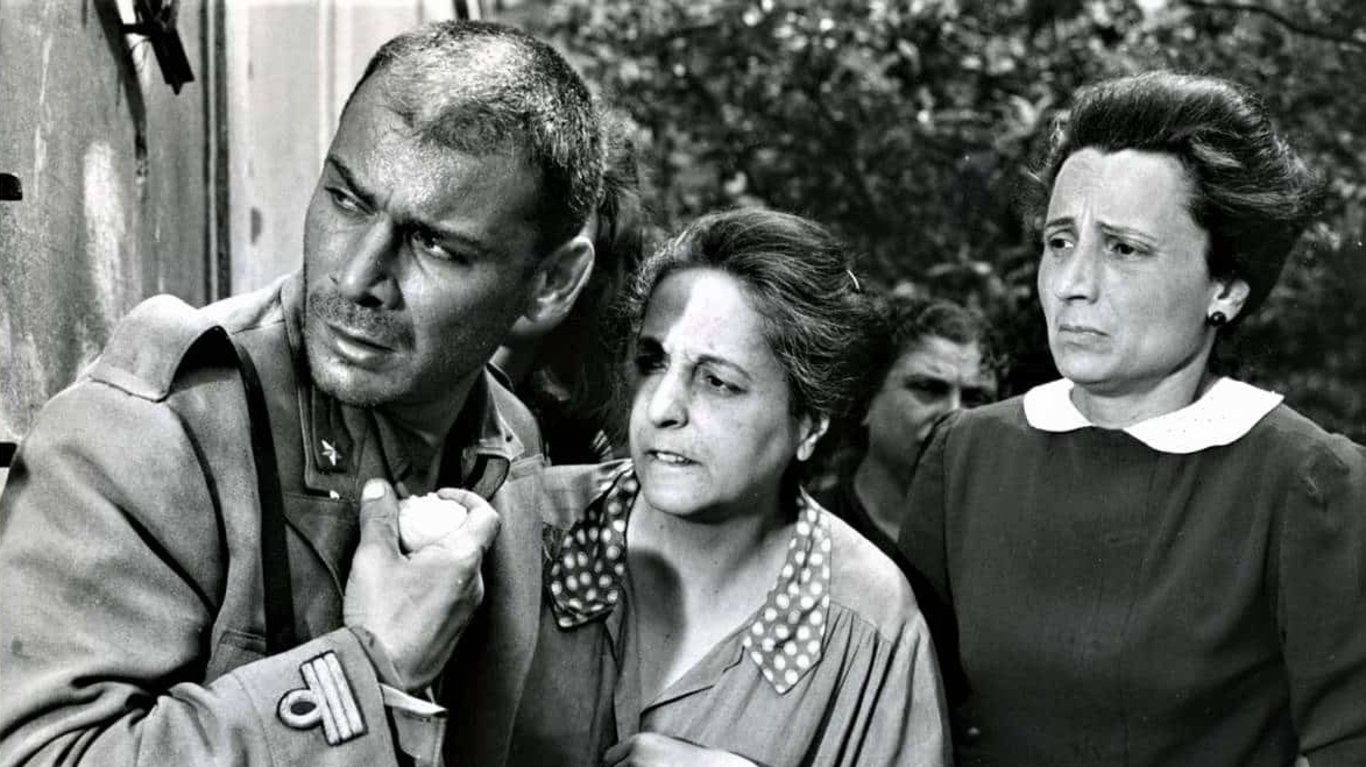 The Four Days of Naples Background