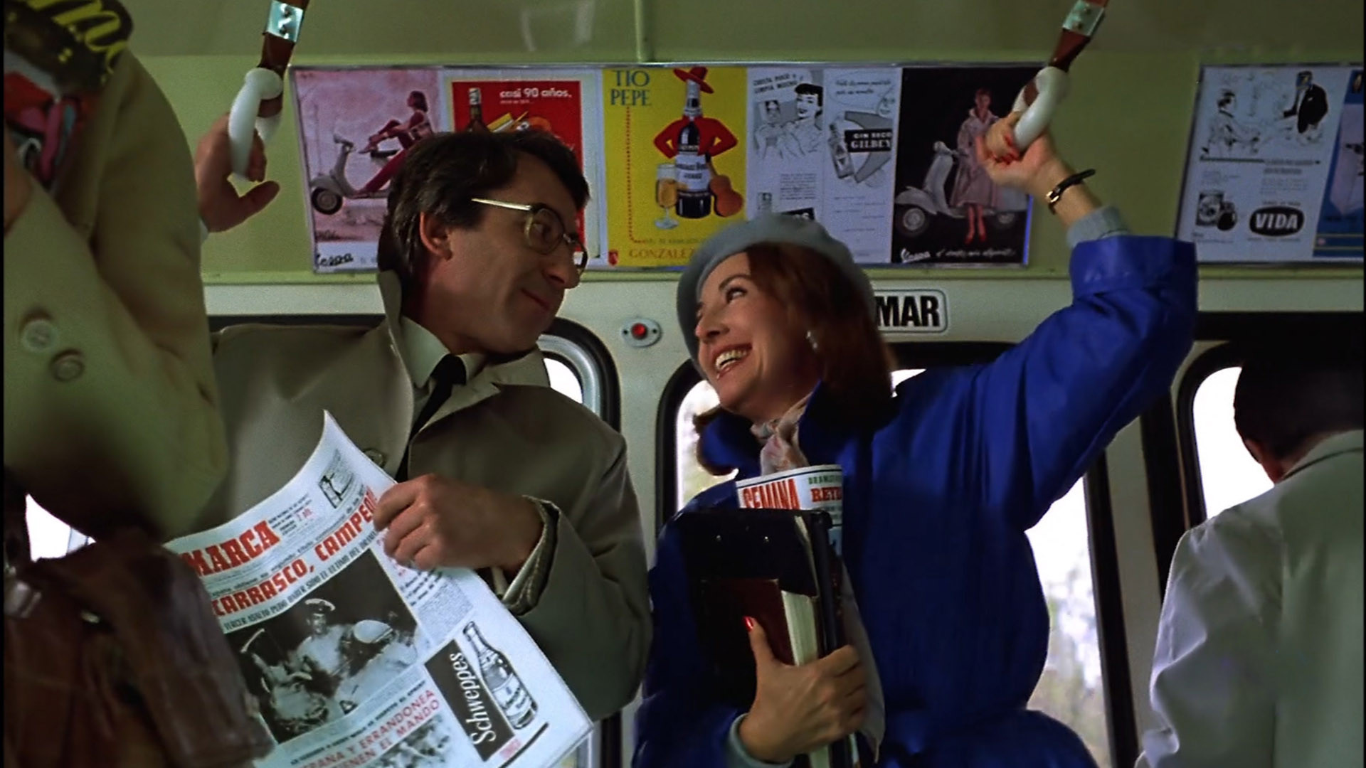 Yo me bajo en la próxima, ¿y usted? Background