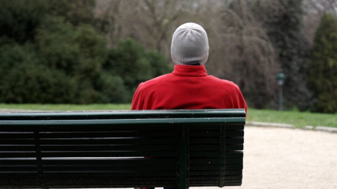 Guet-apens, des crimes invisibles Background