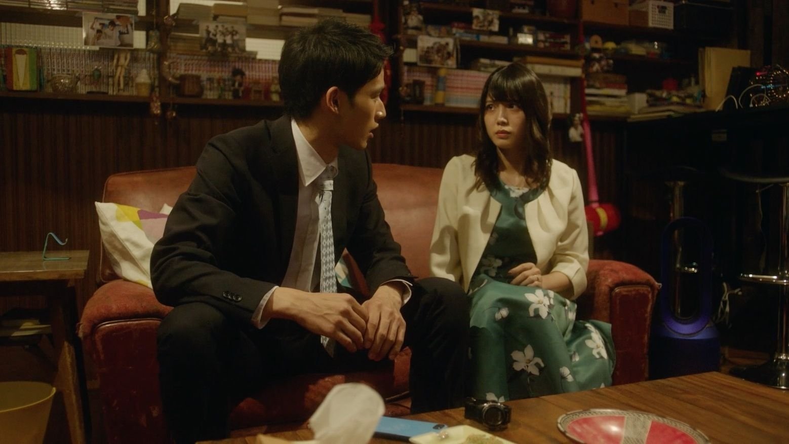 Follow Saretara Owari Background