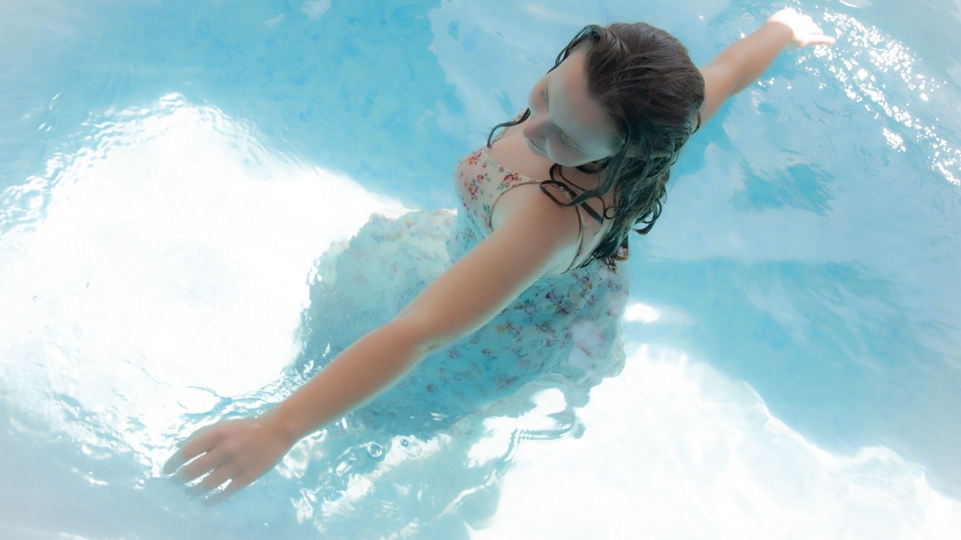 Una dona bruta Background