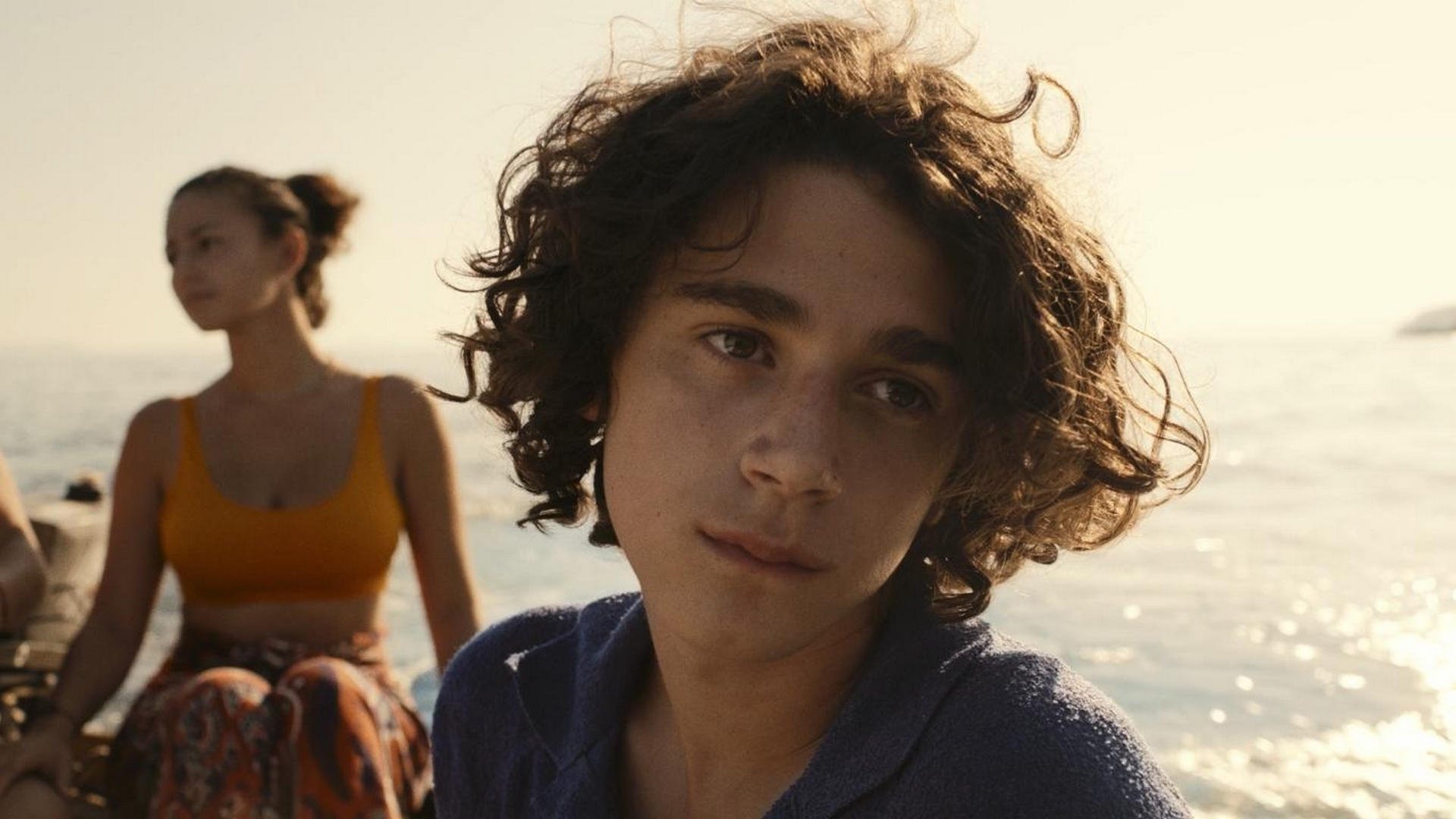 Summer Friends Background