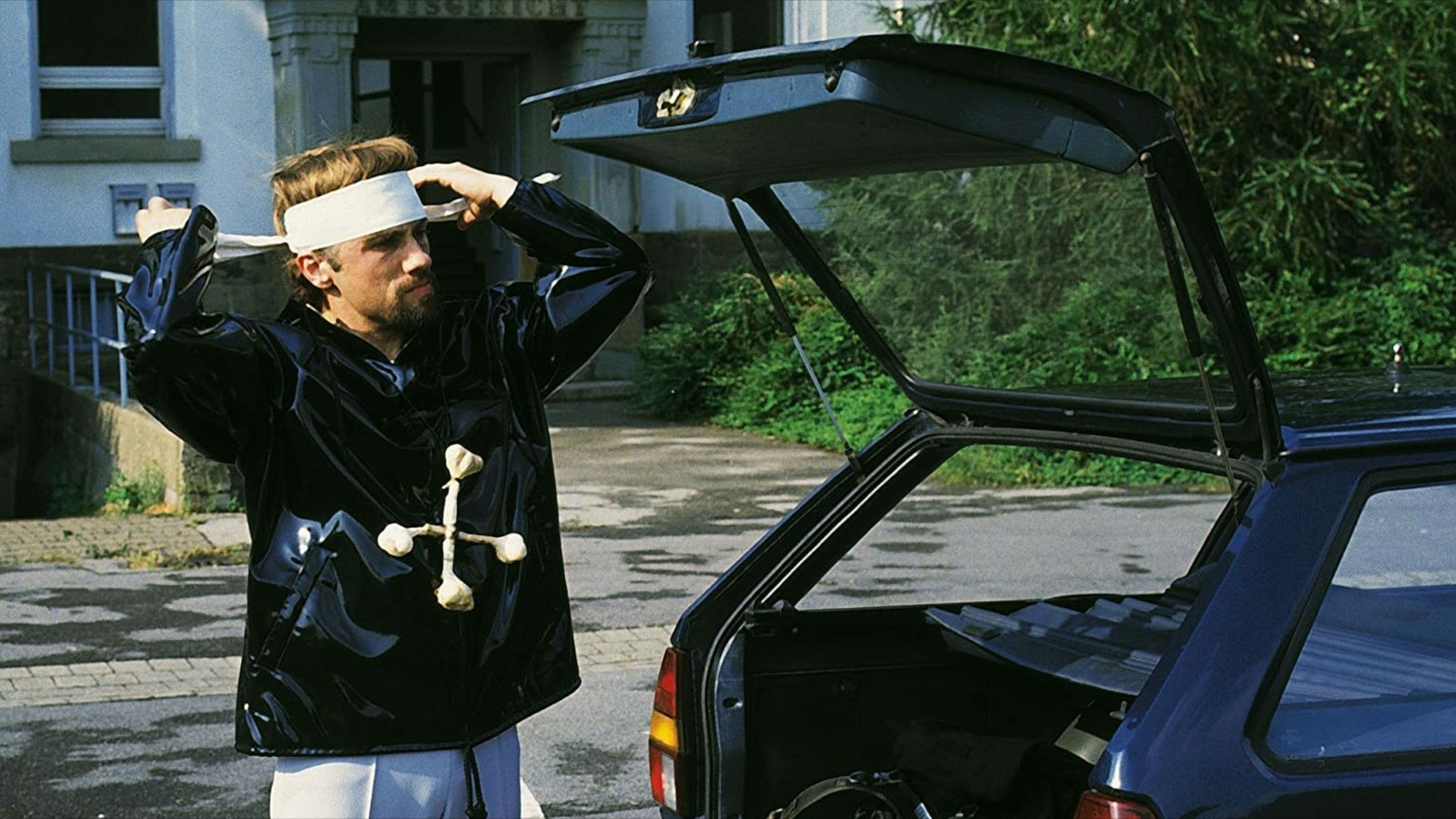 Tag der Abrechnung - Der Amokläufer von Euskirchen Background