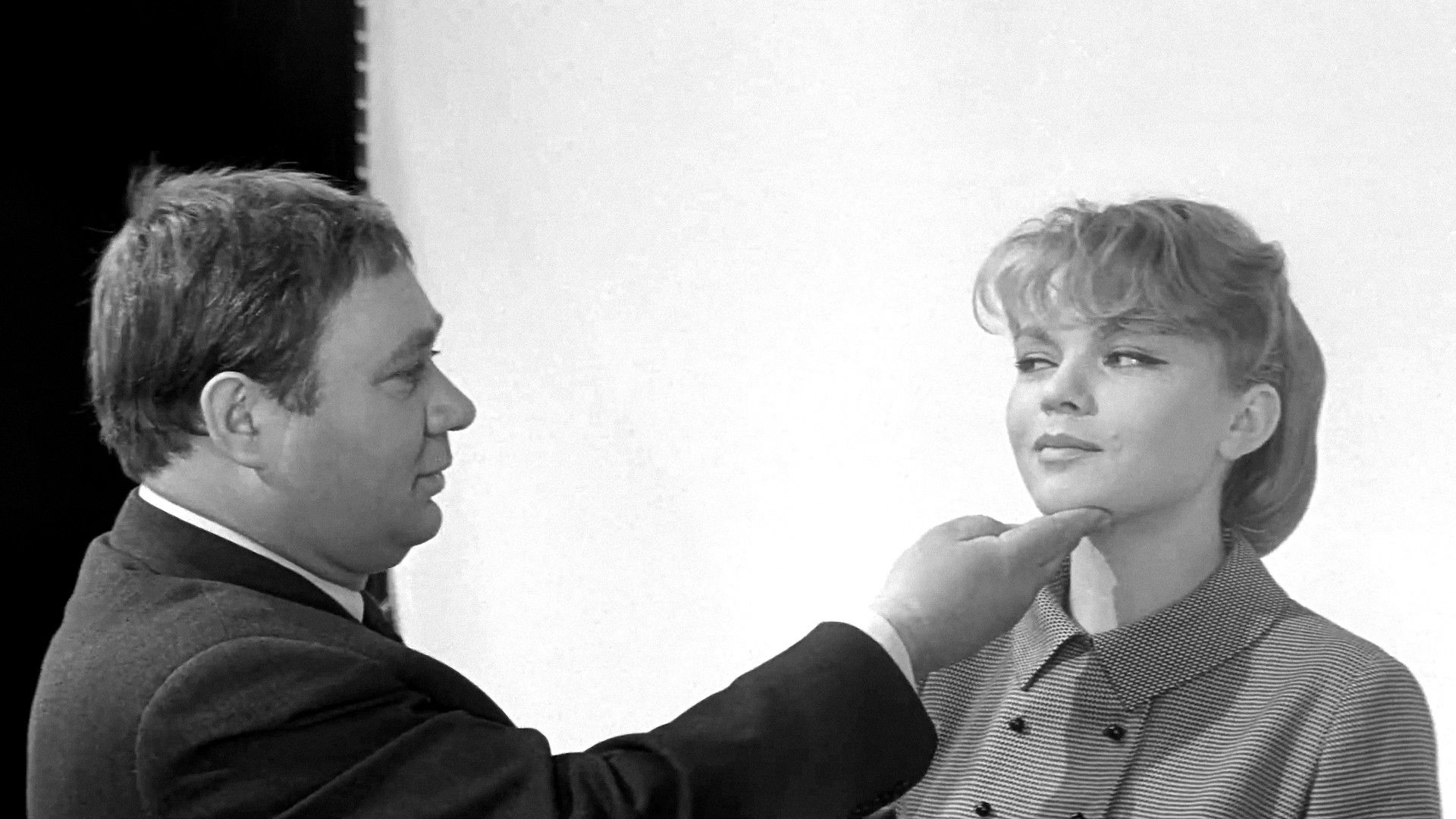 Zigzag of Success Background