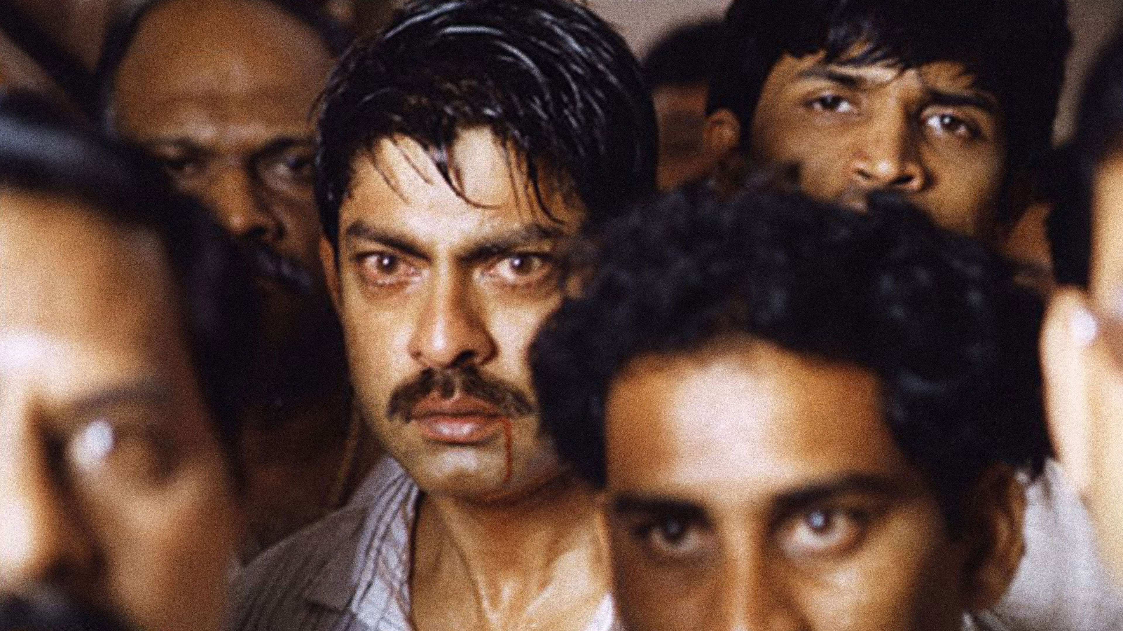 Anukokunda Oka Roju Background