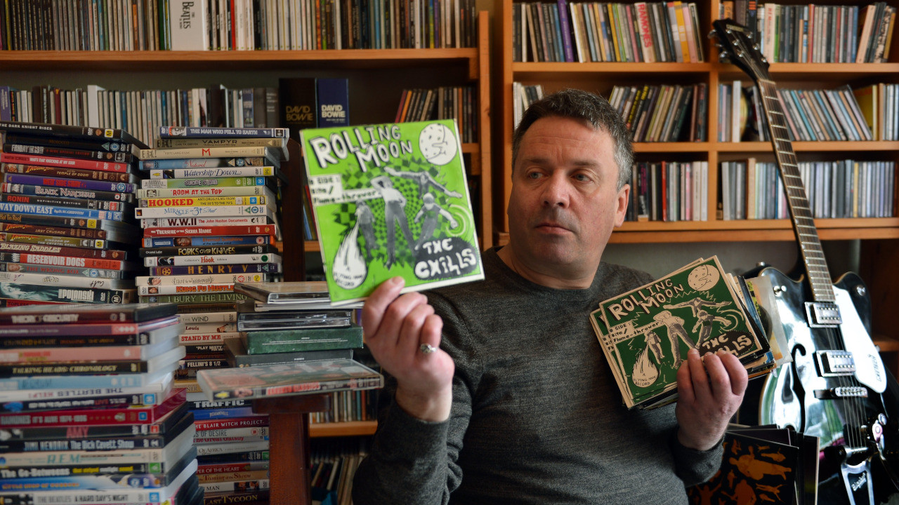 The Chills: The Triumph and Tragedy of Martin Phillipps Background