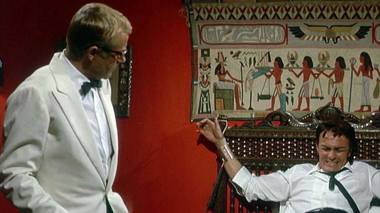 SuperSeven Calling Cairo Background