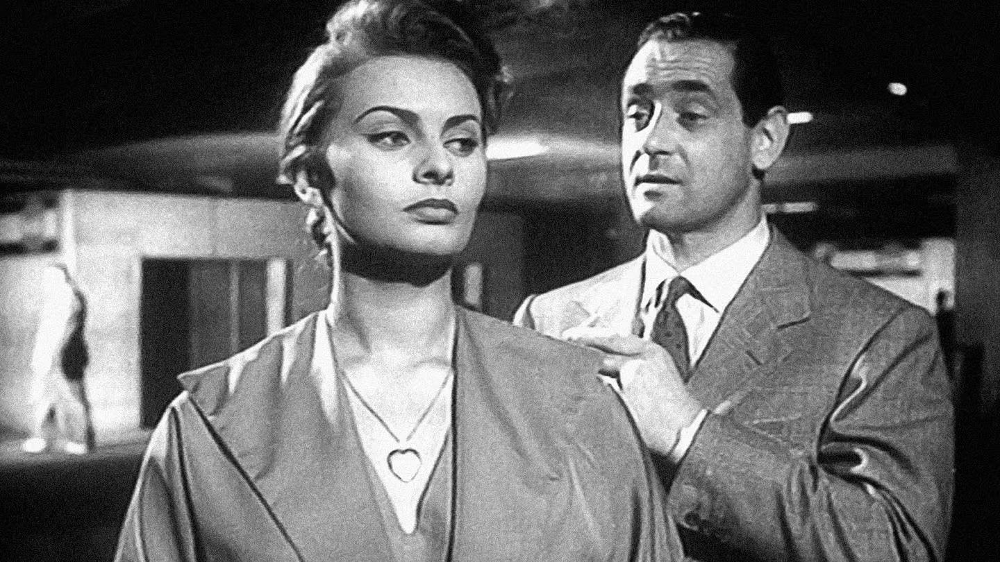 Good Folk's Sunday Background