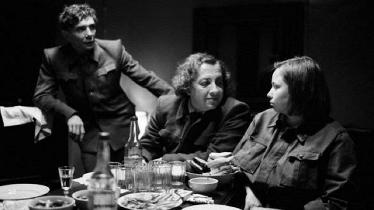 DAU. Brave People Background