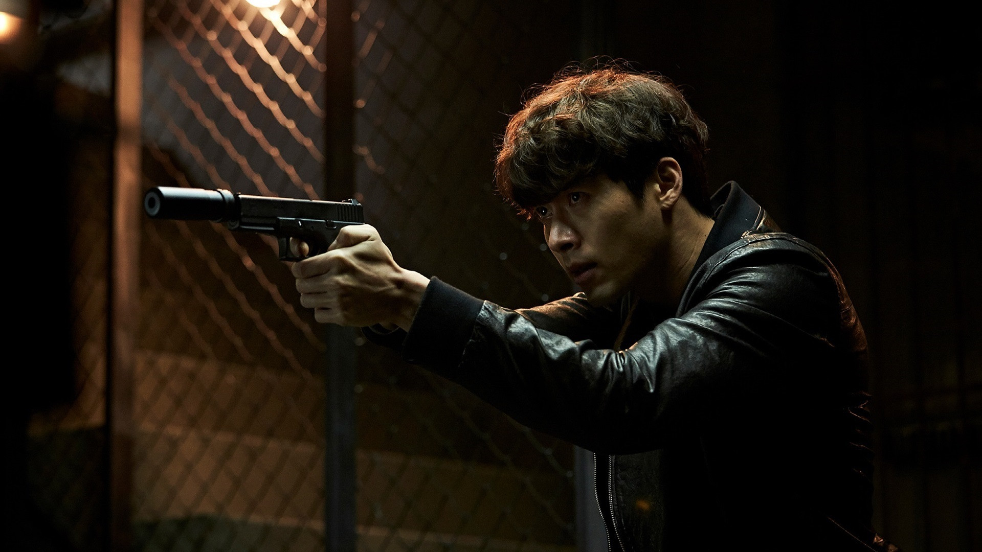 The Swindlers Background