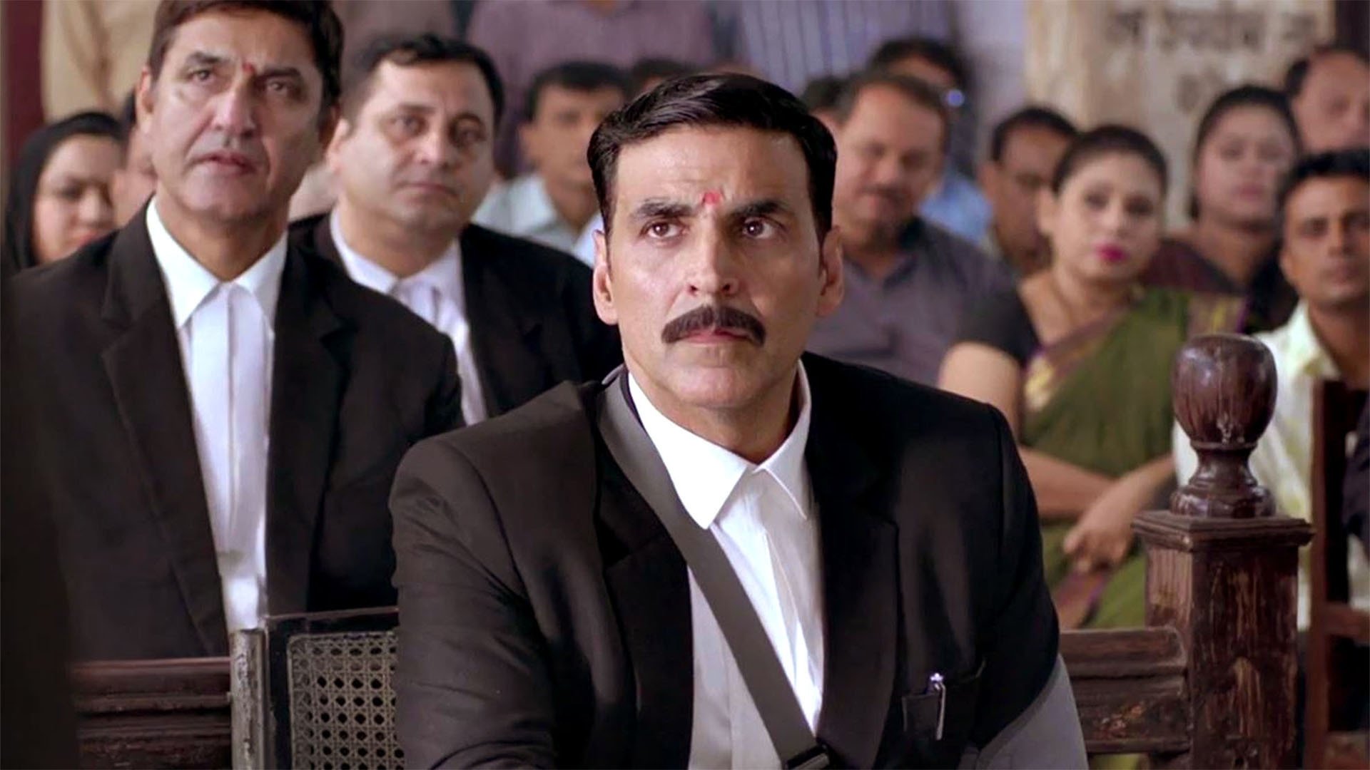 Jolly LLB 2 Background