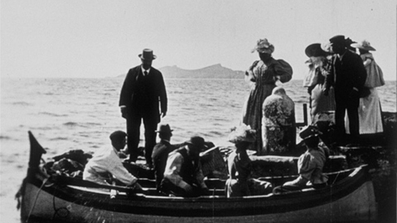 Embarquement pour la promenade Background