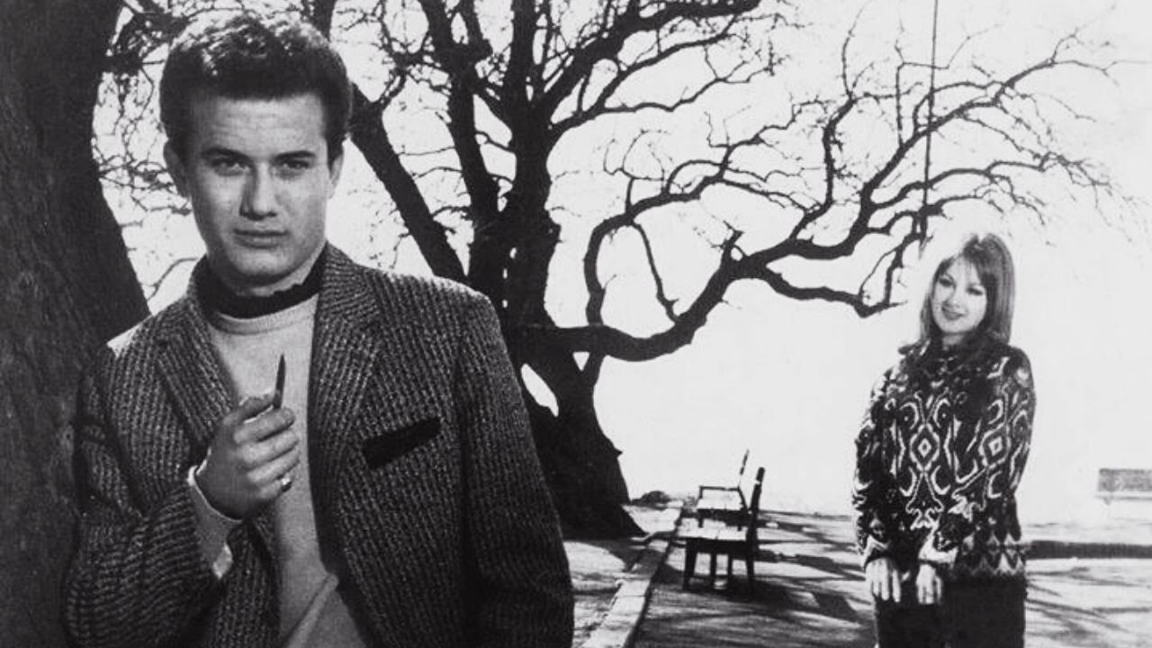 The Sinful Woman Background