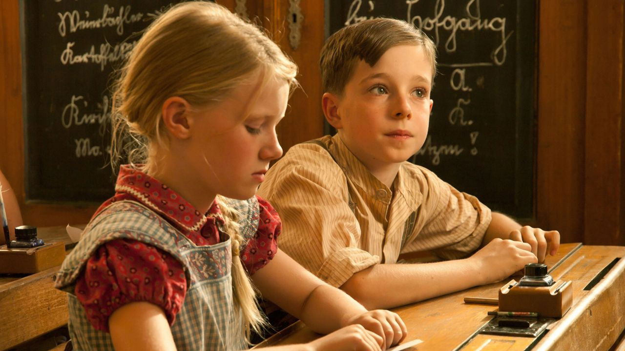 Tom and Huck Background