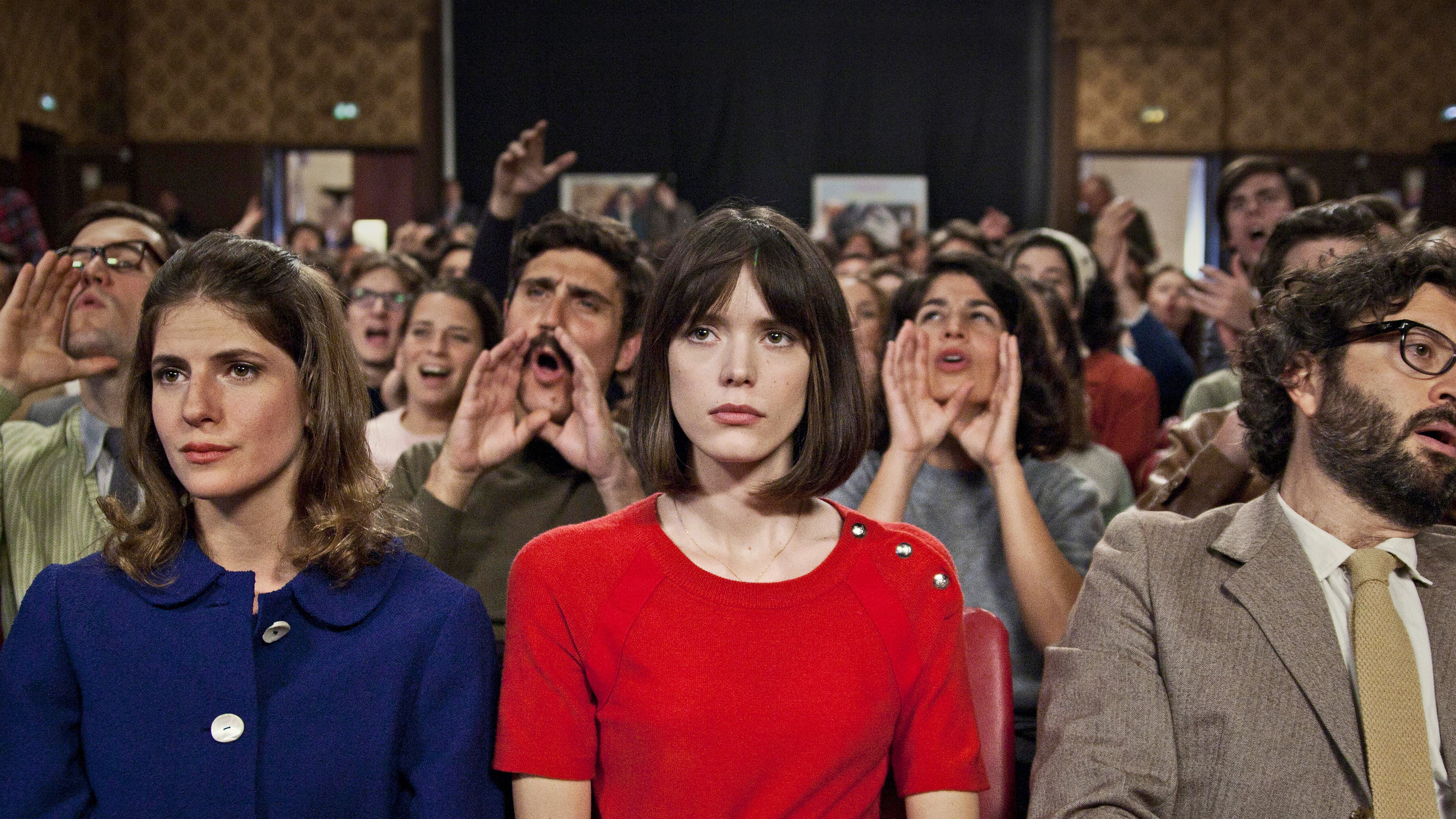 Godard Mon Amour Background