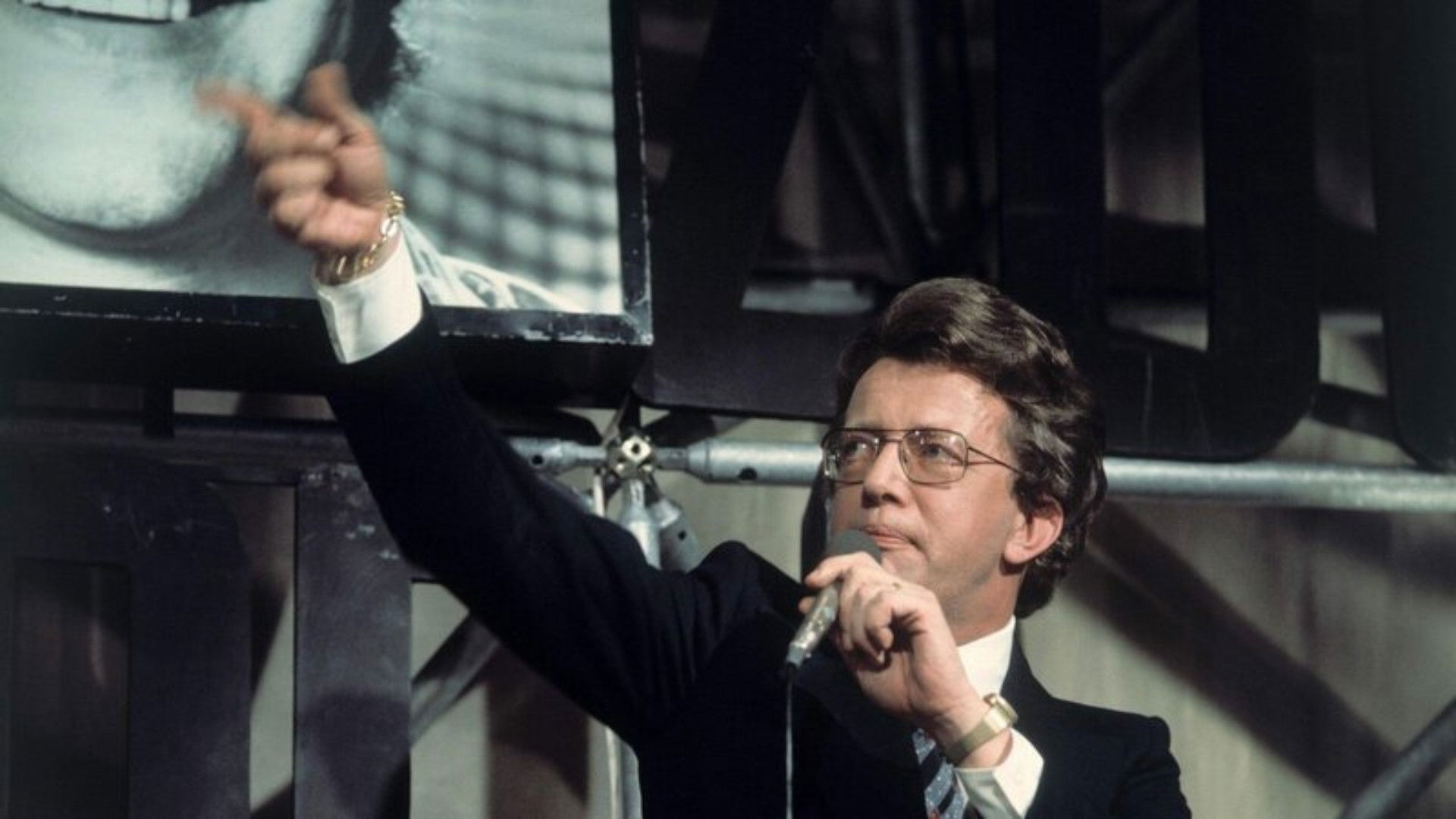 Die Schlagerstory Background