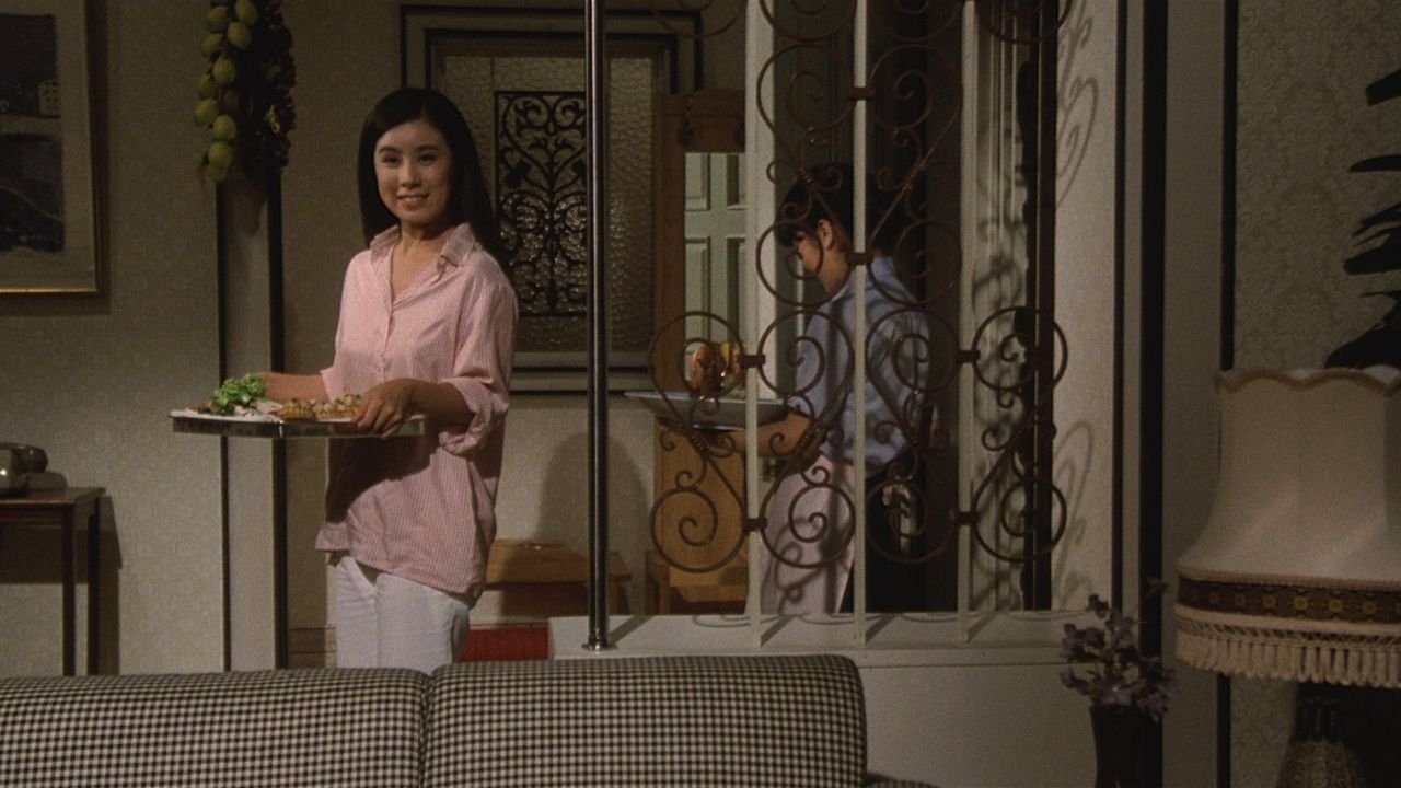 The Three Undelivered Letters Background