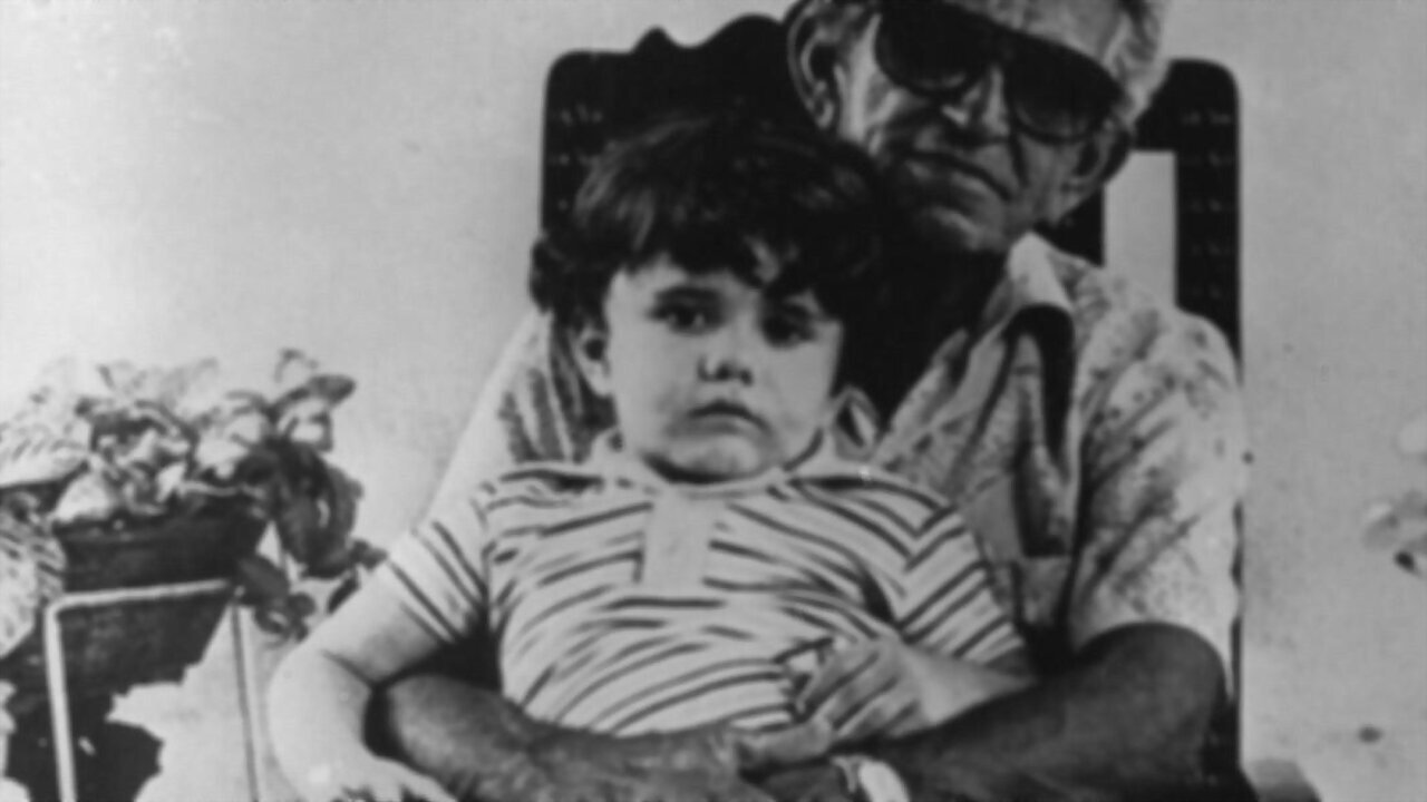 Foi um Tempo de Poesia Background