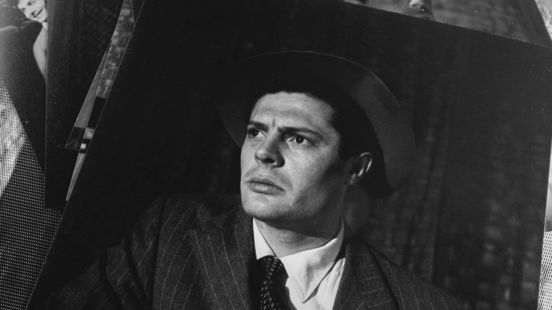 Marcello Mastroianni, the Ideal Italian Background