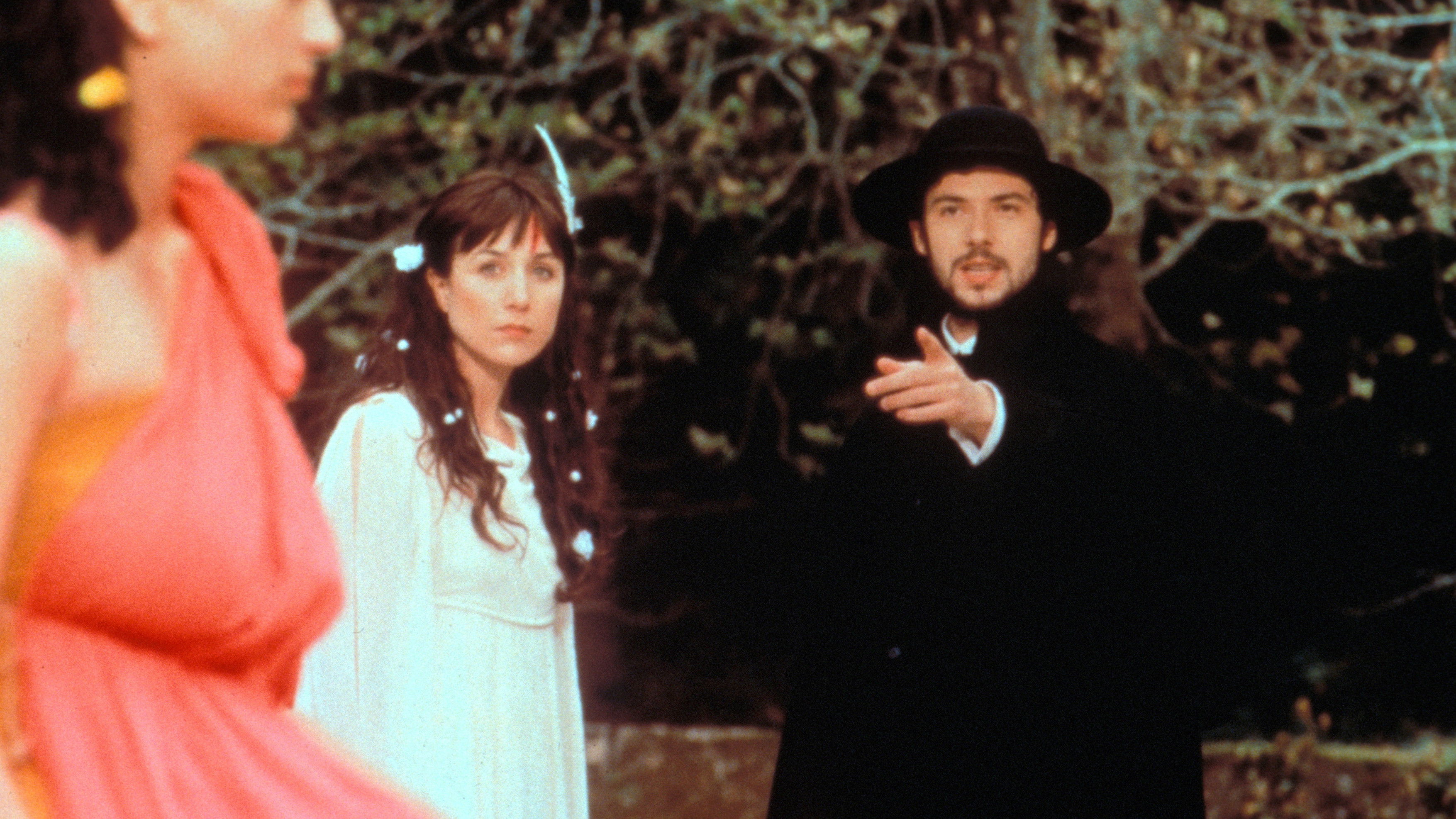 Love Torn in a Dream Background