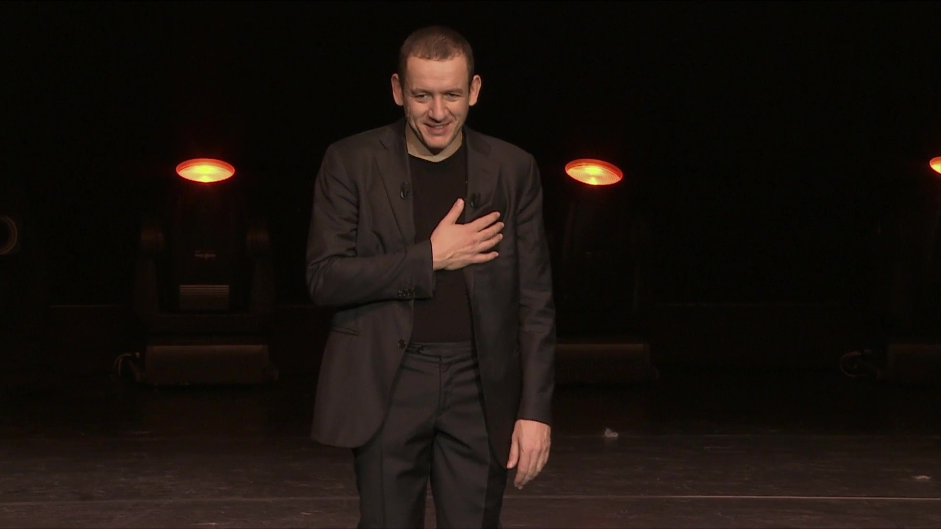 Dany Boon - Trop stylé Background