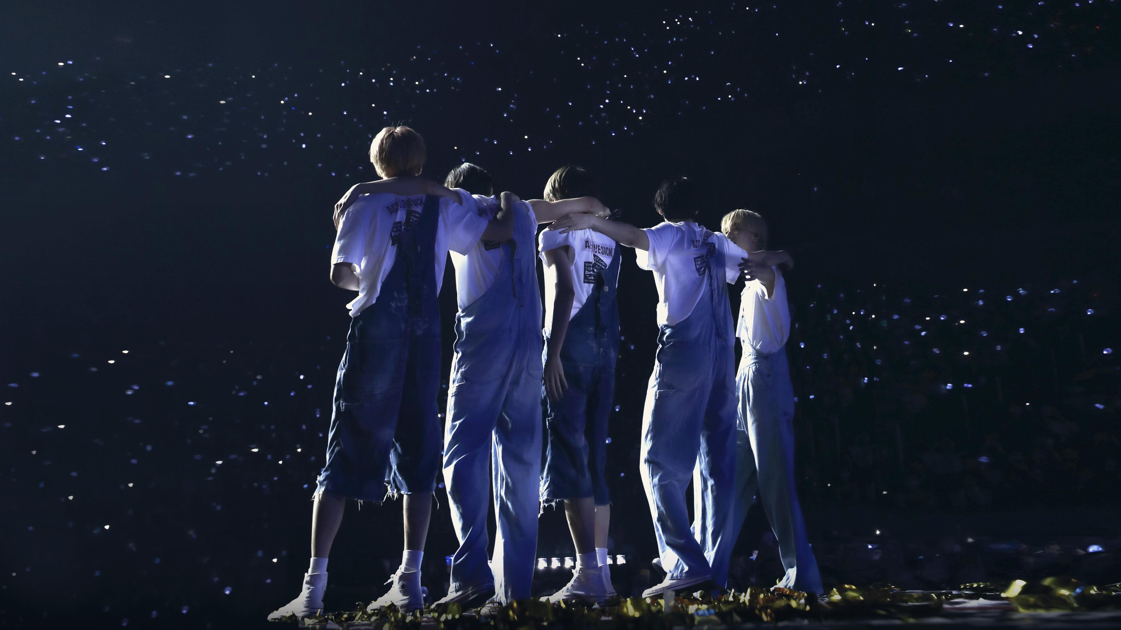 TOMORROW X TOGETHER: OUR LOST SUMMER Background