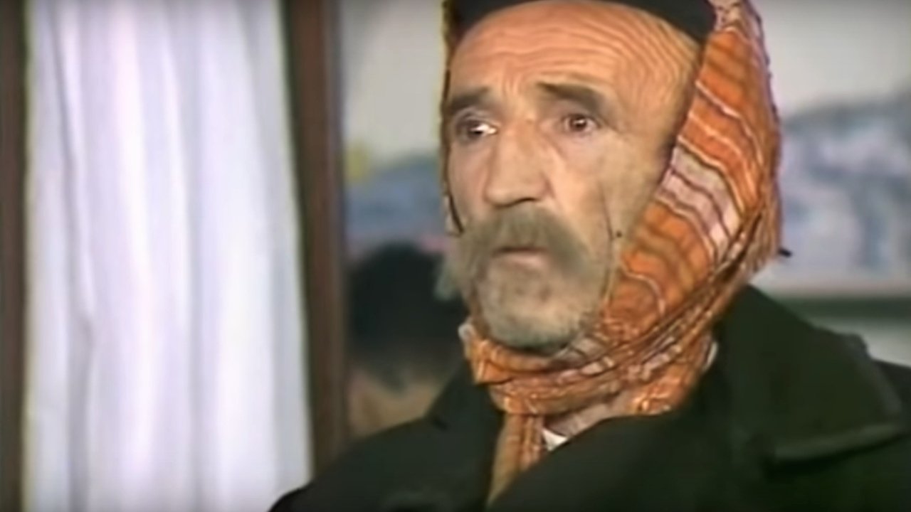 Djekna Hasn't Died Yet, and We Don't Know When Will She Background