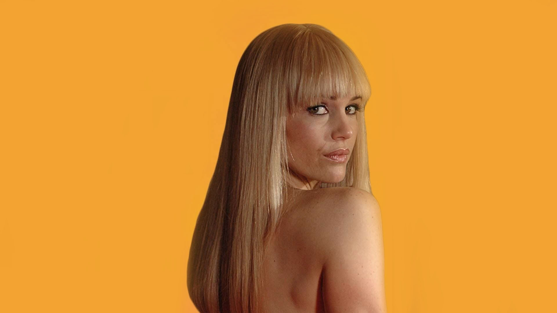 Elektra Luxx Background