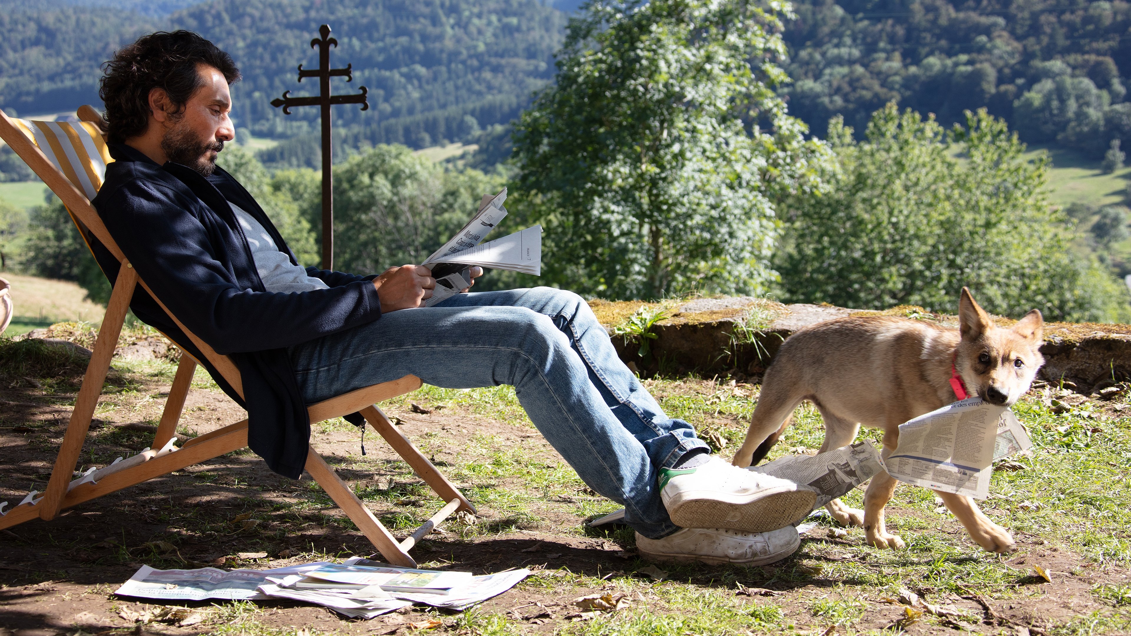 Vicky and Her Mystery Background