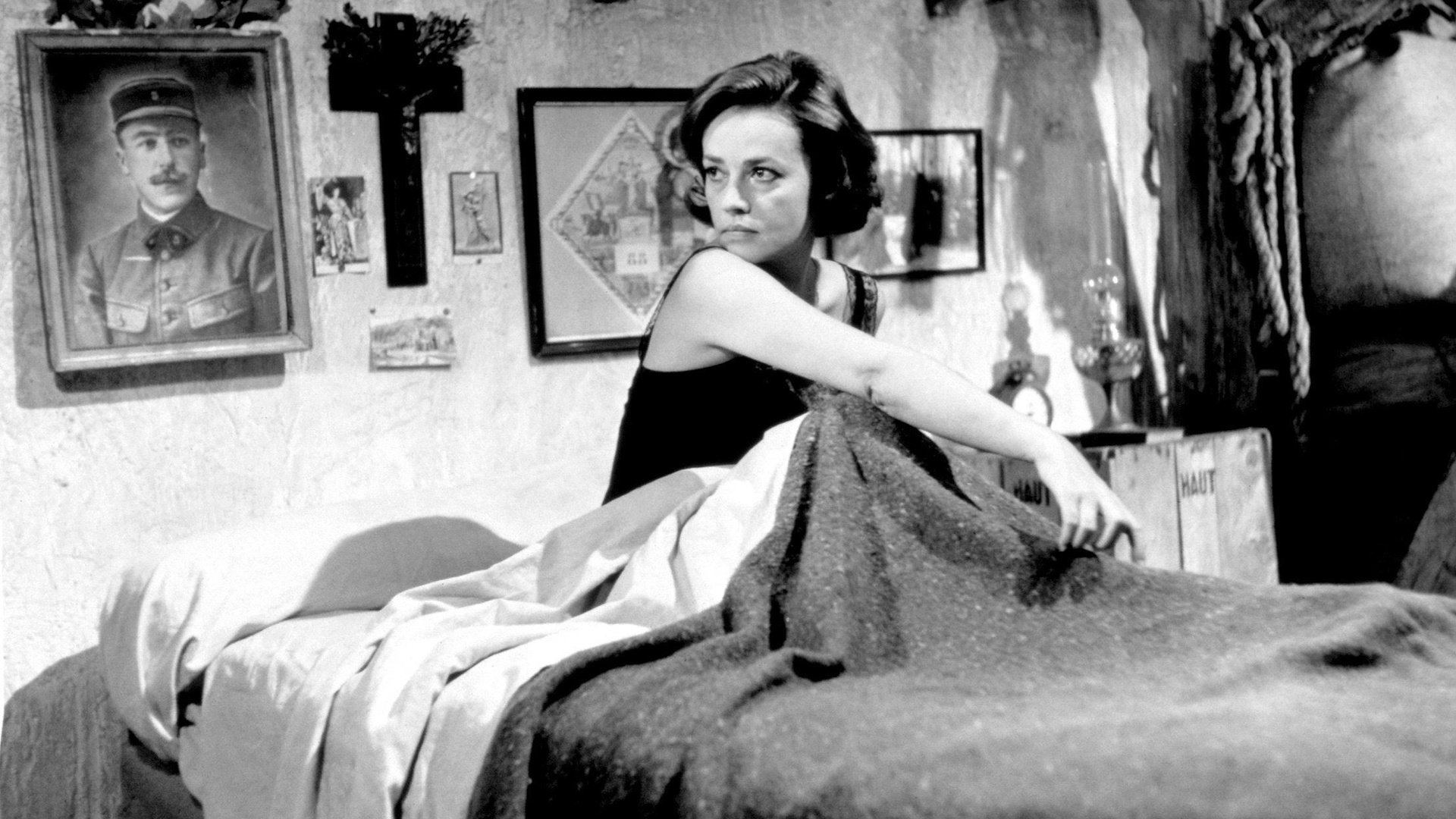 Diary of a Chambermaid Background