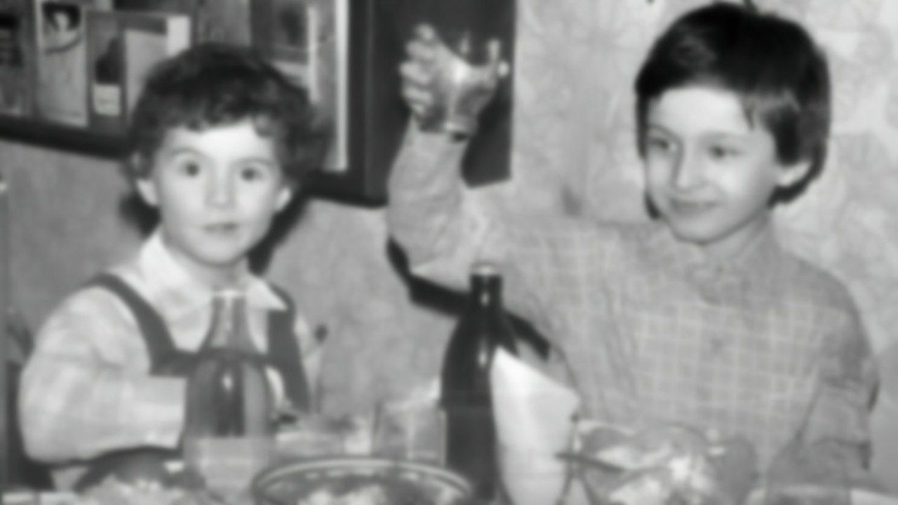 Monologue Background