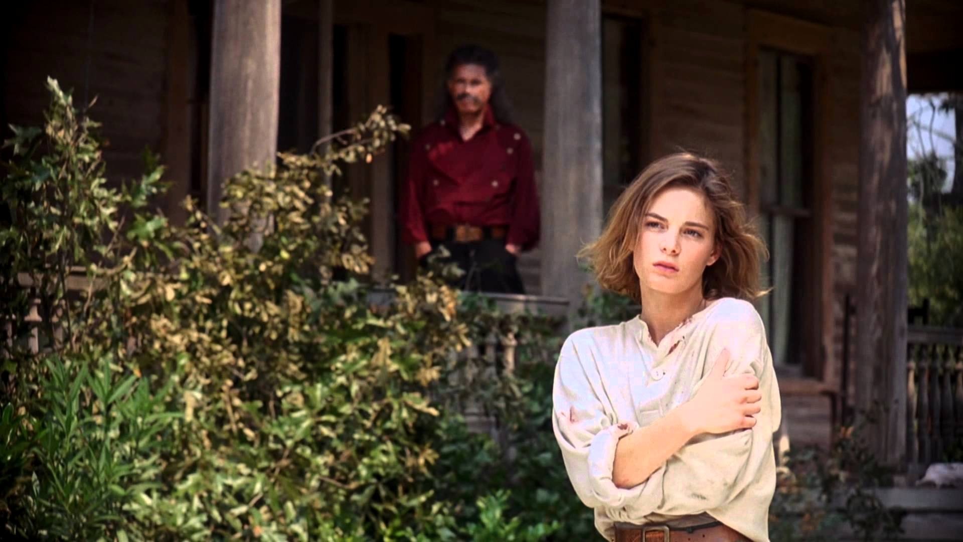 Wild Hearts Can't Be Broken Background