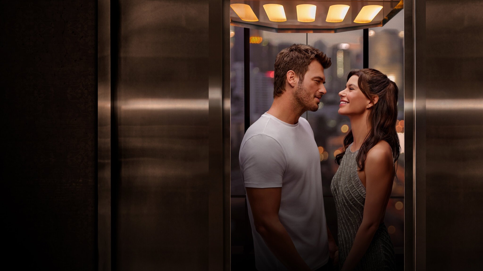 Last Call for Istanbul Background