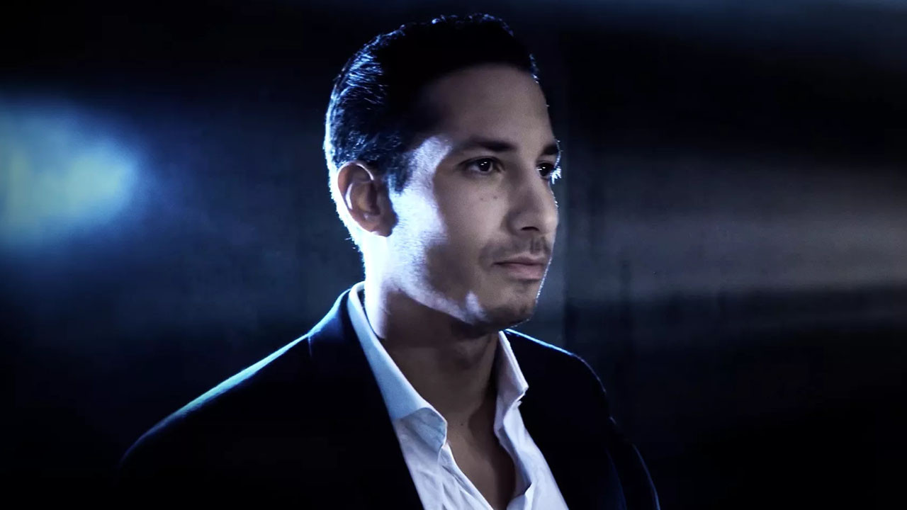 Comme une abeille Background