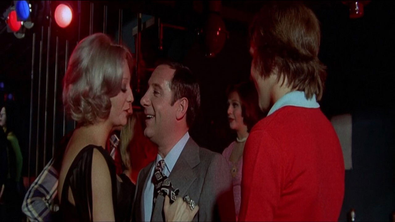 Tío, ¿de verdad vienen de París? Background