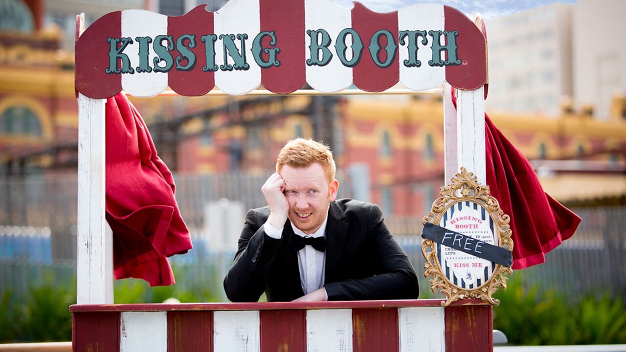 Luke Warm Sex Background