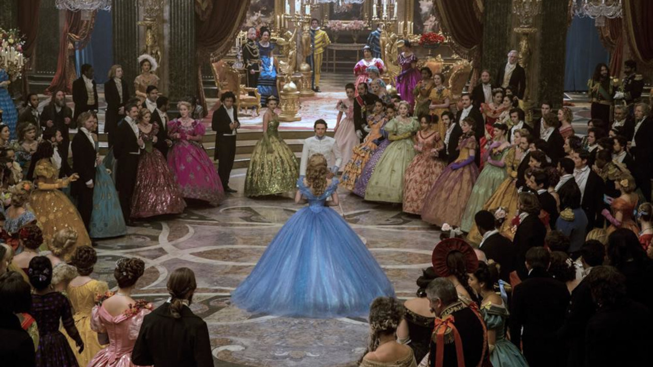 Assepoester: Een Modern Sprookje Background